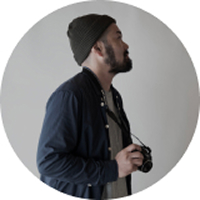 鬼塚カメラマン