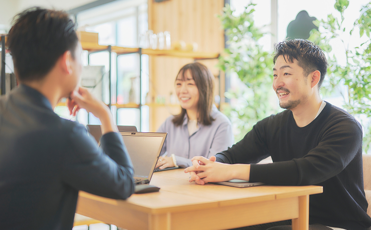 採用オウンドメディアのプラン立案